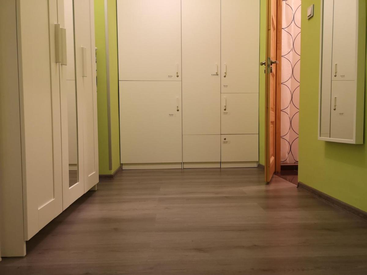 Central Apartment Budapest Eksteriør billede